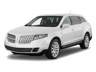 2010 Lincoln MKT 4-door Wagon 3.7L FWD Angular Front Exterior View
