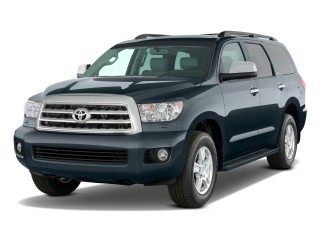 2011 Toyota Sequoia 4WD LV8 6-Spd AT Ltd (GS) Angular Front Exterior View