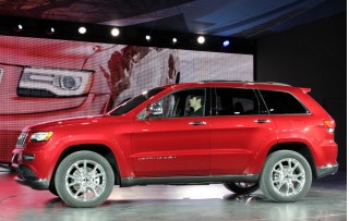 2014 Jeep Grand Cherokee: High-MPG Diesel, Eight Speeds, And A Facelift
