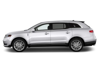 2015 Lincoln MKT 4-door Wagon 3.7L FWD Side Exterior View