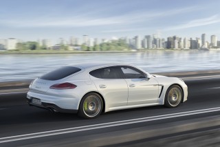 2016 Porsche Panamera