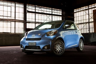 2015 Scion iQ