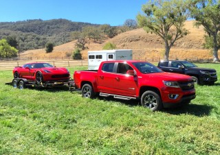 2016 Chevrolet Colorado Diesel pulling Chevy Corvette