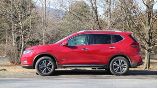 2017 Nissan Rogue Hybrid, Catskill Mountains, NY, Jan 2017