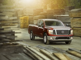 2017 Nissan Titan