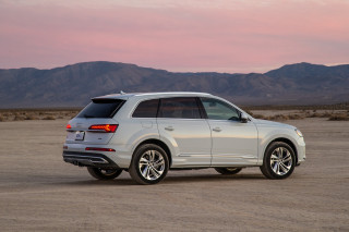 Audi Q7 recalled for insufficient padding post thumbnail