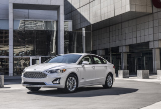 2020 Ford Fusion image