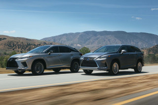 2020 Lexus RX earns Top Safety Pick due to improved headlights post thumbnail