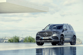 2020 Mercedes-Benz GLS-Class priced from $76,195 post thumbnail