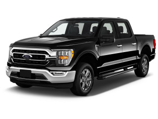 2021 Ford F-150 XLT 4WD SuperCrew 5.5' Box Angular Front Exterior View
