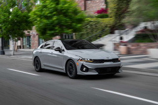 2021 Kia K5 sedan starts at $24,455, up $100 from outgoing Optima 2021 Kia K5