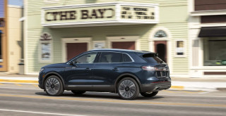 2021 Lincoln Nautilus driven, Shelby Super Snake spied, Kia EV6 previewed: What's New @ The Car Connection post thumbnail
