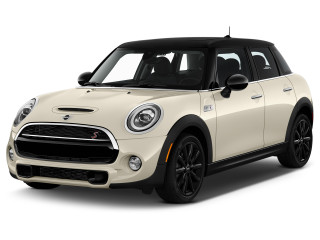 2021 MINI Cooper 2021 MINI Cooper Cooper S FWD Angular Front Exterior View
