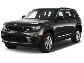 2022 Jeep Grand Cherokee Angular Front Exterior View