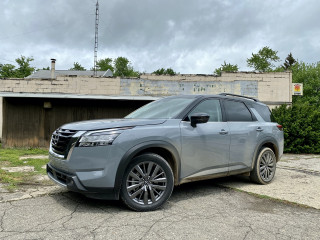 2022 Nissan Pathfinder tested, 2022 BMW X3 previewed, Lordstown Motors sputters: What's New @ The Car Connection post thumbnail