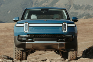 2022 Rivian R1T, 2022 Jeep Grand Cherokee headline this week's new car reviews post thumbnail