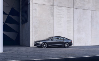 2022 Volvo S90 image