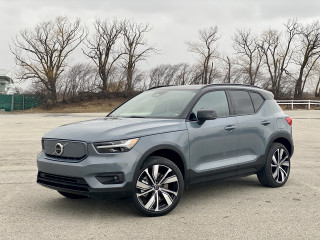Review update: 2022 Volvo XC40 Recharge links a gas past to the electric present