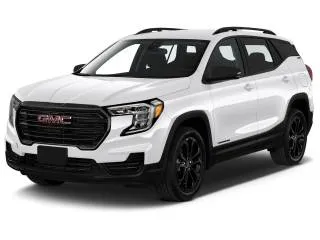 2023 GMC Terrain FWD 4-door SLE Angular Front Exterior View