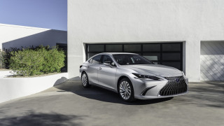 2023 Lexus ES