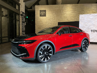 2023 Toyota Crown, 2023 Honda CR-V top this week's new car reviews post thumbnail