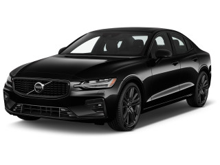 2023 Volvo S60 B5 FWD Plus Black Edition Angular Front Exterior View