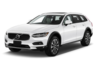 2023 Volvo S90 B6 AWD Plus Angular Front Exterior View