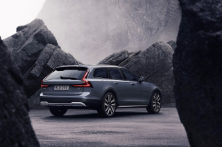 2023 Volvo S90