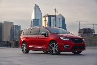 2025 Chrysler Pacifica_image