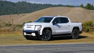 Review: 2025 GMC Sierra EV Denali multitasks to the max
