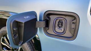 Review: 2025 GMC Sierra EV Denali multitasks to the max