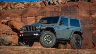 Give a shift? Jeep makes Wrangler's V-6 manual-only