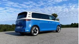 Review: 2025 Volkswagen ID.Buzz tags nostalgia, re-ups minivans