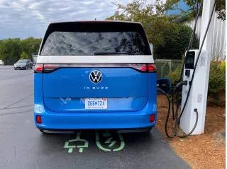 Review: 2025 Volkswagen ID.Buzz tags nostalgia, re-ups minivans