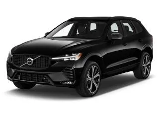 2025 Volvo XC60 B5 AWD Plus Angular Front Exterior View