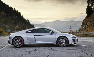 2020 Audi R8 image