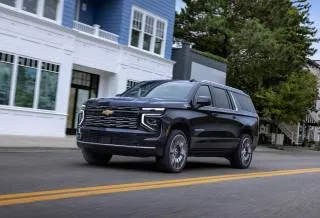 2025 Chevrolet Suburban_image