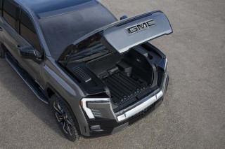 Review: 2025 GMC Sierra EV Denali multitasks to the max
