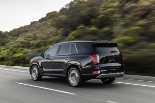 2021 Hyundai Palisade, 2023 Porsche Cayenne Coupe, Biden fuel-economy targets: What's New @ The Car Connection post thumbnail