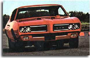 Hot rods and musclecars like the Pontiac GTO ruled Woodward in the 1960s.