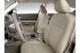 2008 Dodge Magnum 4-door Wagon RWD Front Seats