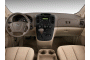 2010 Kia Sedona 4-door LWB LX Dashboard