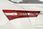 2013 Toyota Avalon Hybrid 4-door Sedan Limited (Natl) Tail Light