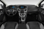 2014 Ford Focus 4-door Sedan SE Dashboard