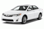 2014 Toyota Camry 4-door Sedan I4 Auto XLE (Natl) Angular Front Exterior View