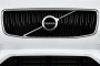 2016 Volvo XC90 AWD 4-door T6 Momentum Grille