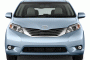 2017 Toyota Sienna XLE FWD 8-Passenger (Natl) Front Exterior View