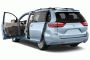 2017 Toyota Sienna XLE FWD 8-Passenger (Natl) Open Doors