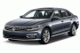 2017 Volkswagen Passat V6 SEL Premium DSG Angular Front Exterior View