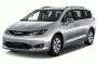 2018 Chrysler Pacifica Hybrid Hybrid Limited FWD Angular Front Exterior View